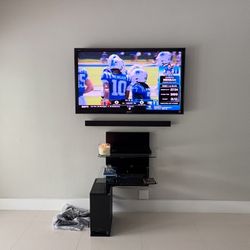 Modern Glass TV Shelf 