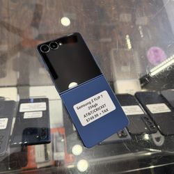 Samsung Z Flip 7 256gb AT&T/CRICKET