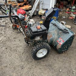Craftsman Snowblower, 29 Inches Wide 9 Hp