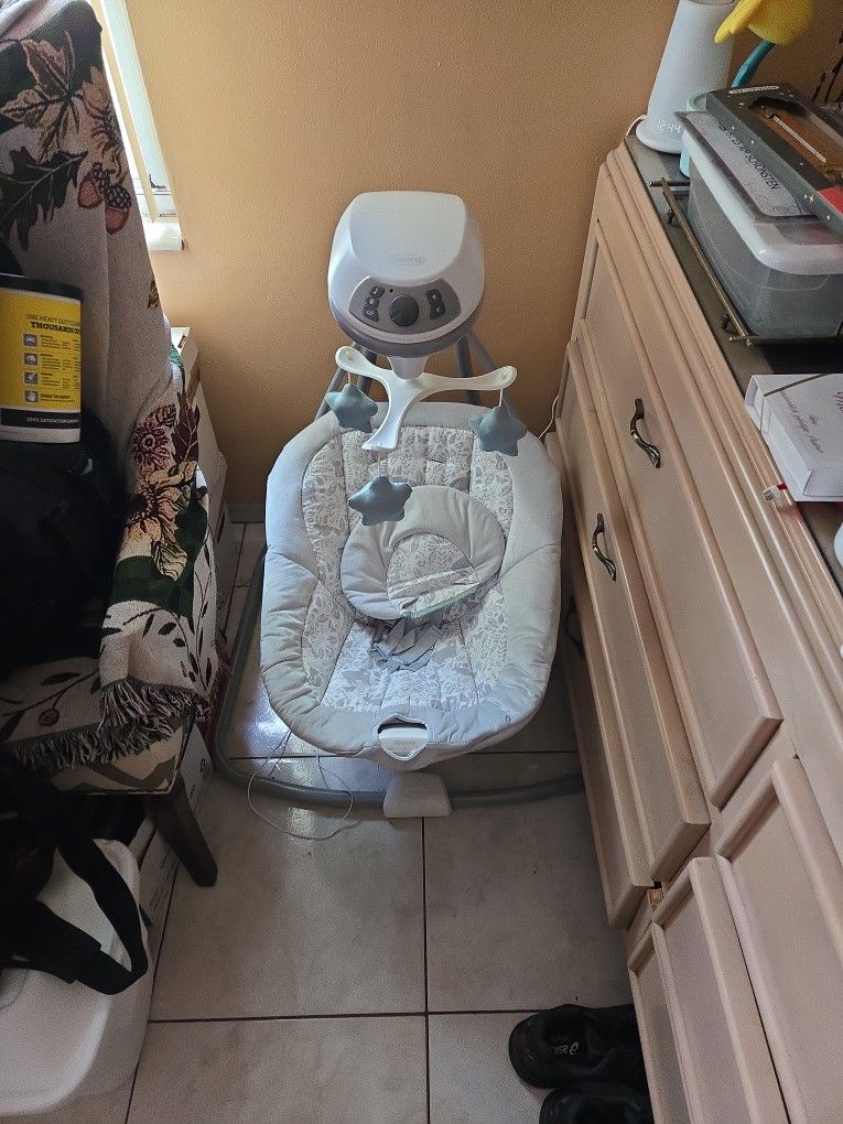 Graco Sway Swing 