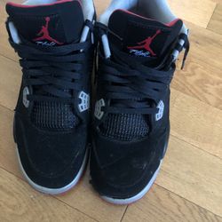 Jordan 4 