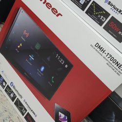 Pioneer Apple Car Play Android Auto Brand New Car Stereo DMH-1700NEX