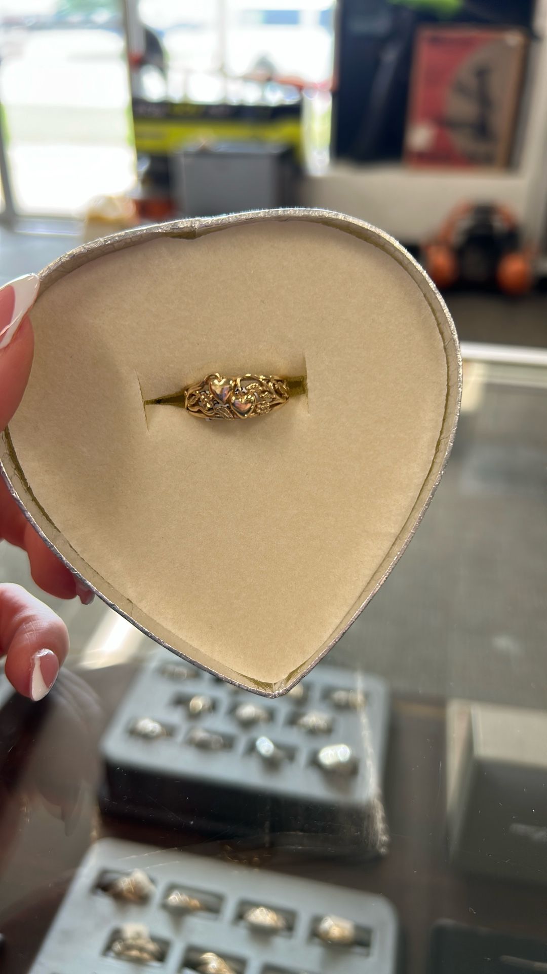 Yellow Gold Heart Band With Flowers