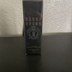 Bobbi Brown Foundation