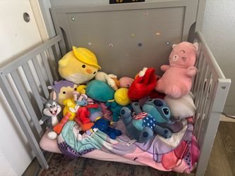 Toddler bed mini crib