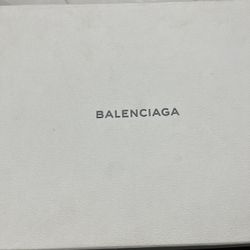 Balenciaga 