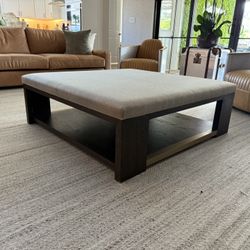 Bassett Furniture Oversized Ottoman / Coffee Table – 46x46