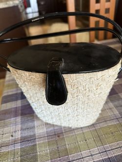 Vintage Oval Straw & Patent Leather Purse