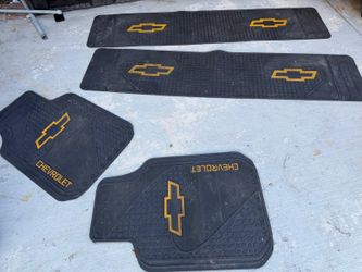Chevy Silverado floor Mats for the years 2007-2015