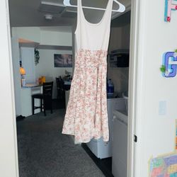 Women’s maternity dress