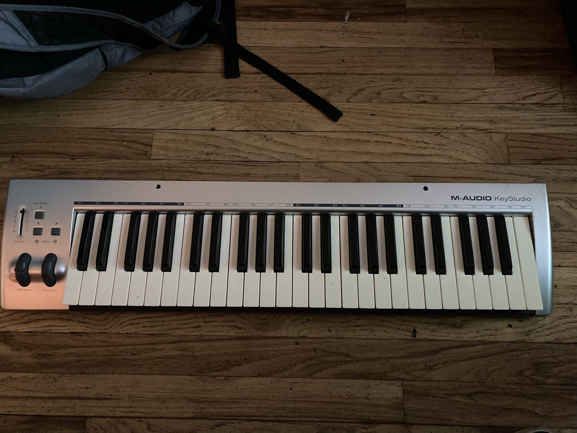 M Audio Midi Keyboard