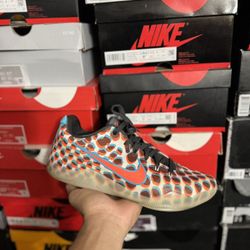 Kobe 11 3D size 8.5 VNDS
