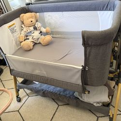 AngelBliss bedside baby bassinet