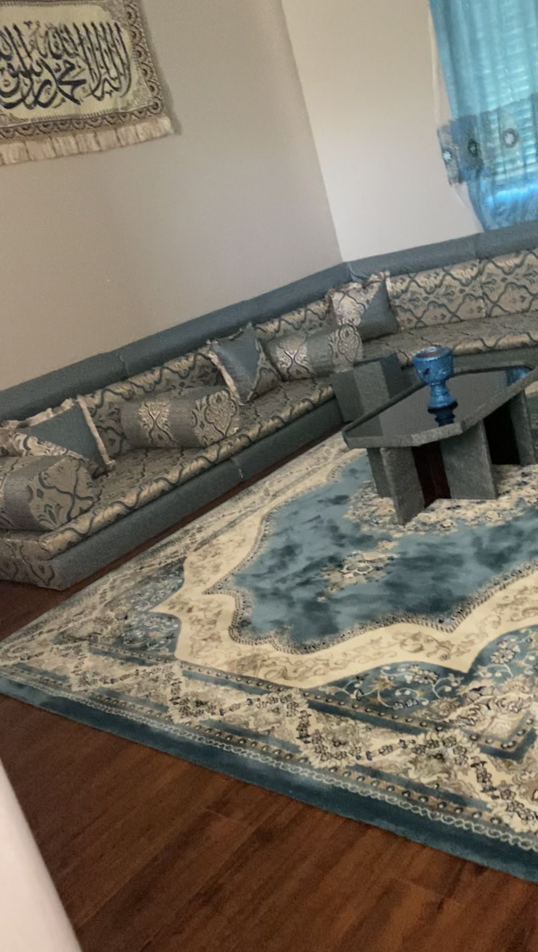 Floor Seating With Rug And Tables