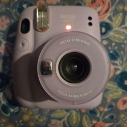 Fujifilm Instax Mini 11 Instant Camera - Lilac Purple