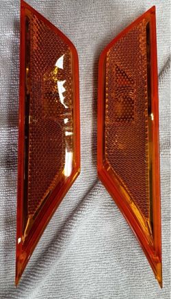 2016-2021 Honda Civic Front Bumper Reflector Side Marker Light Assembly