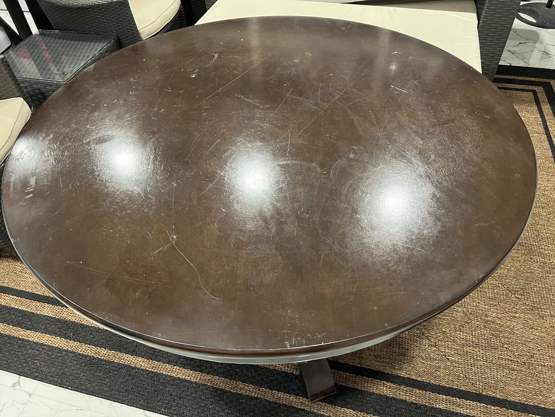 Round Dining Table 47 Inches