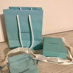 Tiffany Bag/box/pouch 
