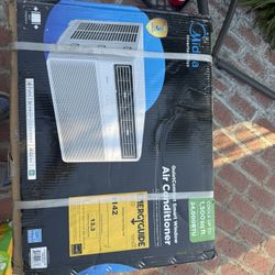 Midea Wall AC unit