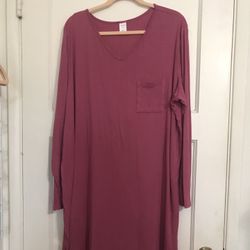 ✔️Women's Wine Color V-Neck Nightgown 🌺   