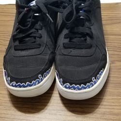 Men's Champion Black Sneakers Size 10.5