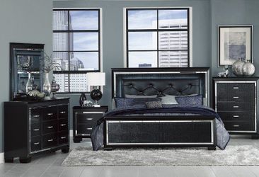 Alligator Embossed High Polished Crystal LED Queen Bedroom Set