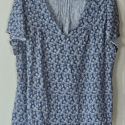 2X Jones & Co Blue Floral Women's Top