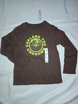 Cat & Jack Boys Explore The Unknown Long Sleeve Graphic T-Shirt