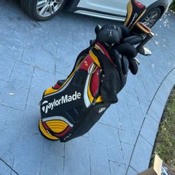 TaylorMade Golf Club Set with New Bag – Complete & Ready to Play