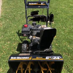 Yard Machine By MTD Snowblower