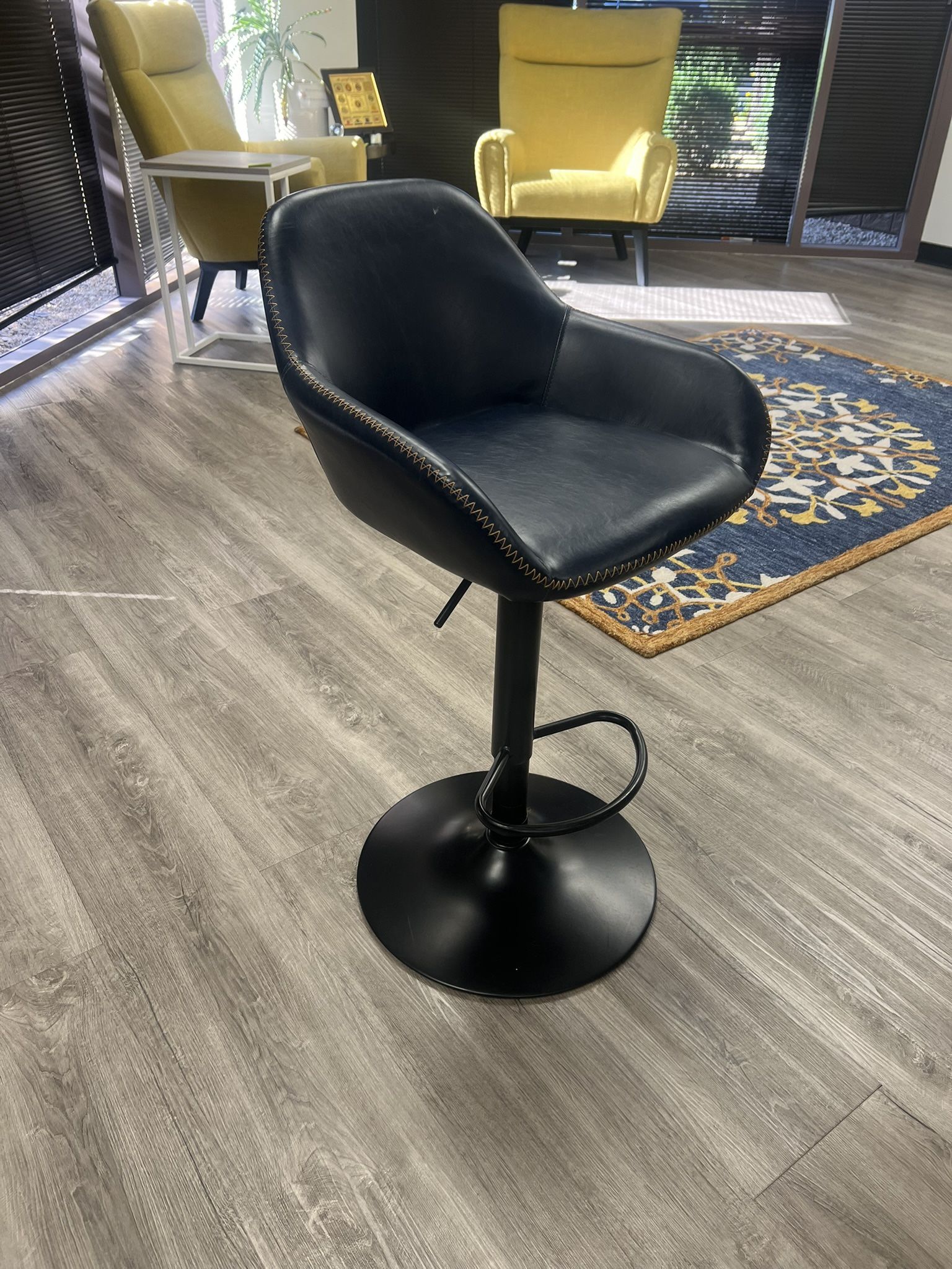 Adjustable Bar Stools 