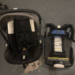 Doona Infant Car Seat And Stroller 