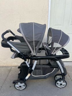 GRACO DOUBLE STROLLER
