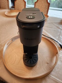Keurig Coffee Machine (Almost New)