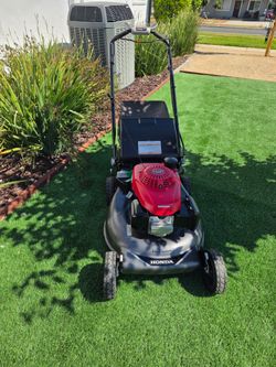 Honda mower