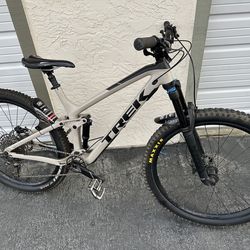 2018 Trek Fuel EX9.7 carbon