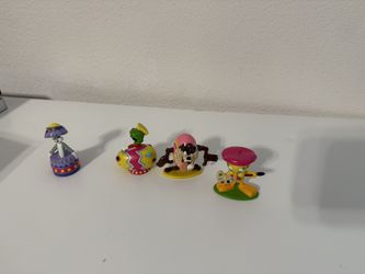 Looney Tunes Easter Figurines Set Of 4 Bugs Bunny , Taz, Tweety , Marvin 
