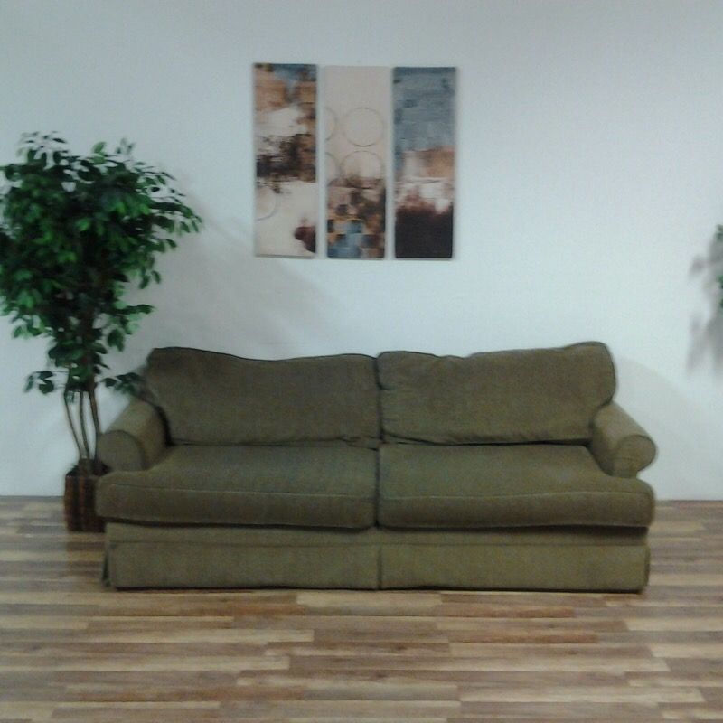 Custom Sofa by Salmo's