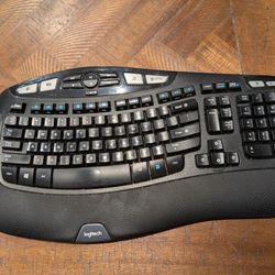 Logitech Keyboard 