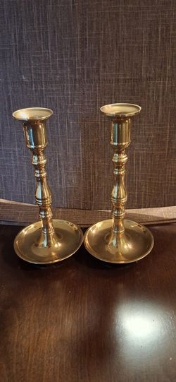 Pair of 8.5 in high brass candles stand