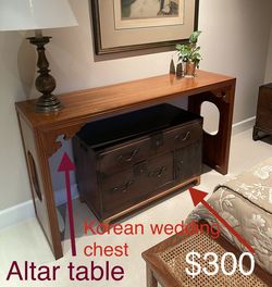 Altar table and Korean wedding chest