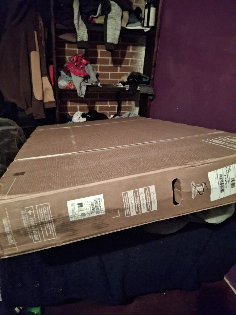 65 Inch Smart TV For