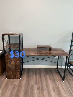 DESK