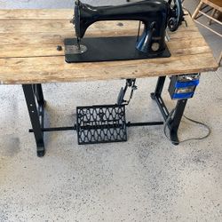 Singer Sowing Machine 