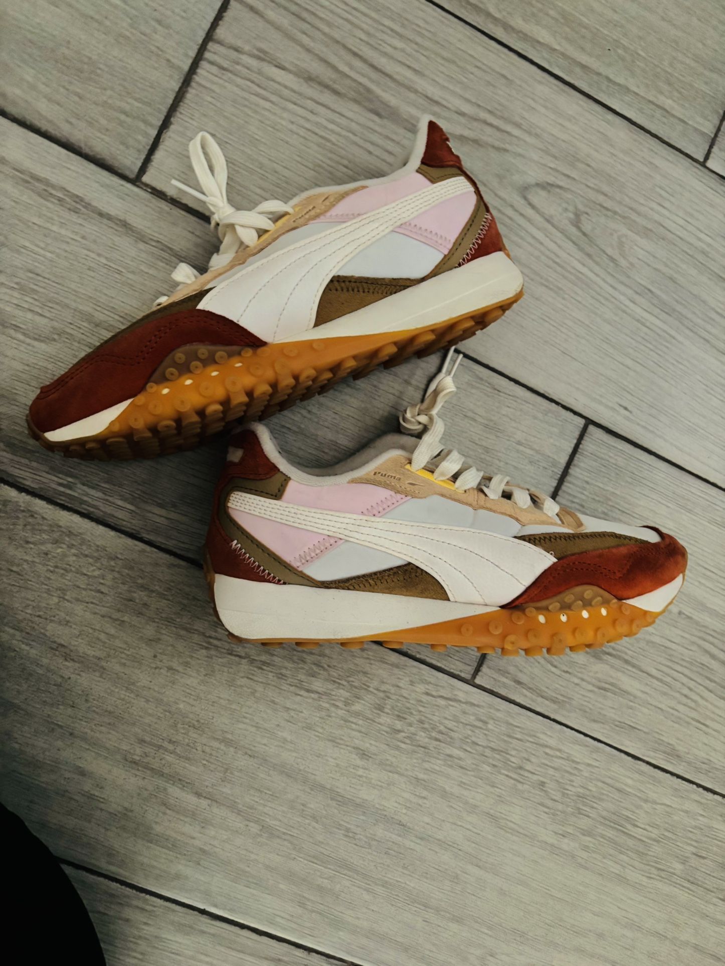 Women Shoes Pumas