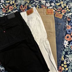 Levi Shorts