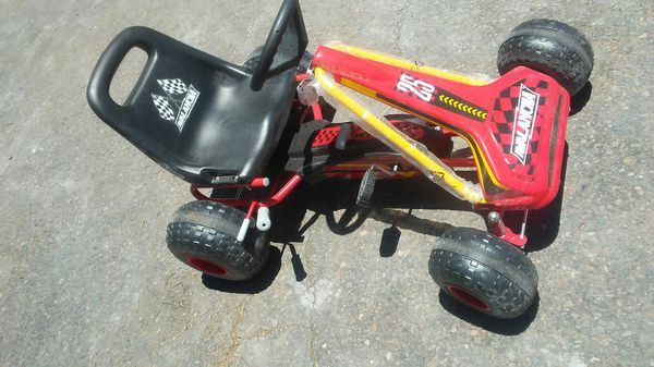 Apache Avalancha Pedal Go Kart