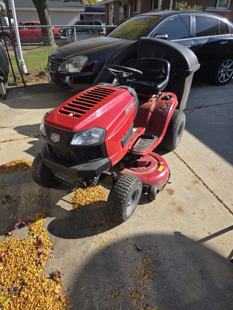 Craftsman T1200 Riding Mower Tractor