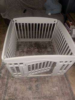 Dog playpen 23x35 white