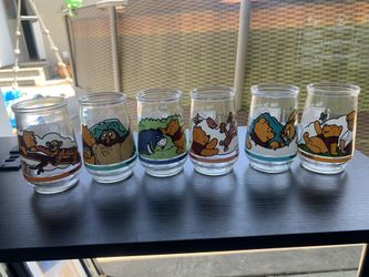 1990’s Winnie the Pooh Welch’s Glass Collectors Jars
